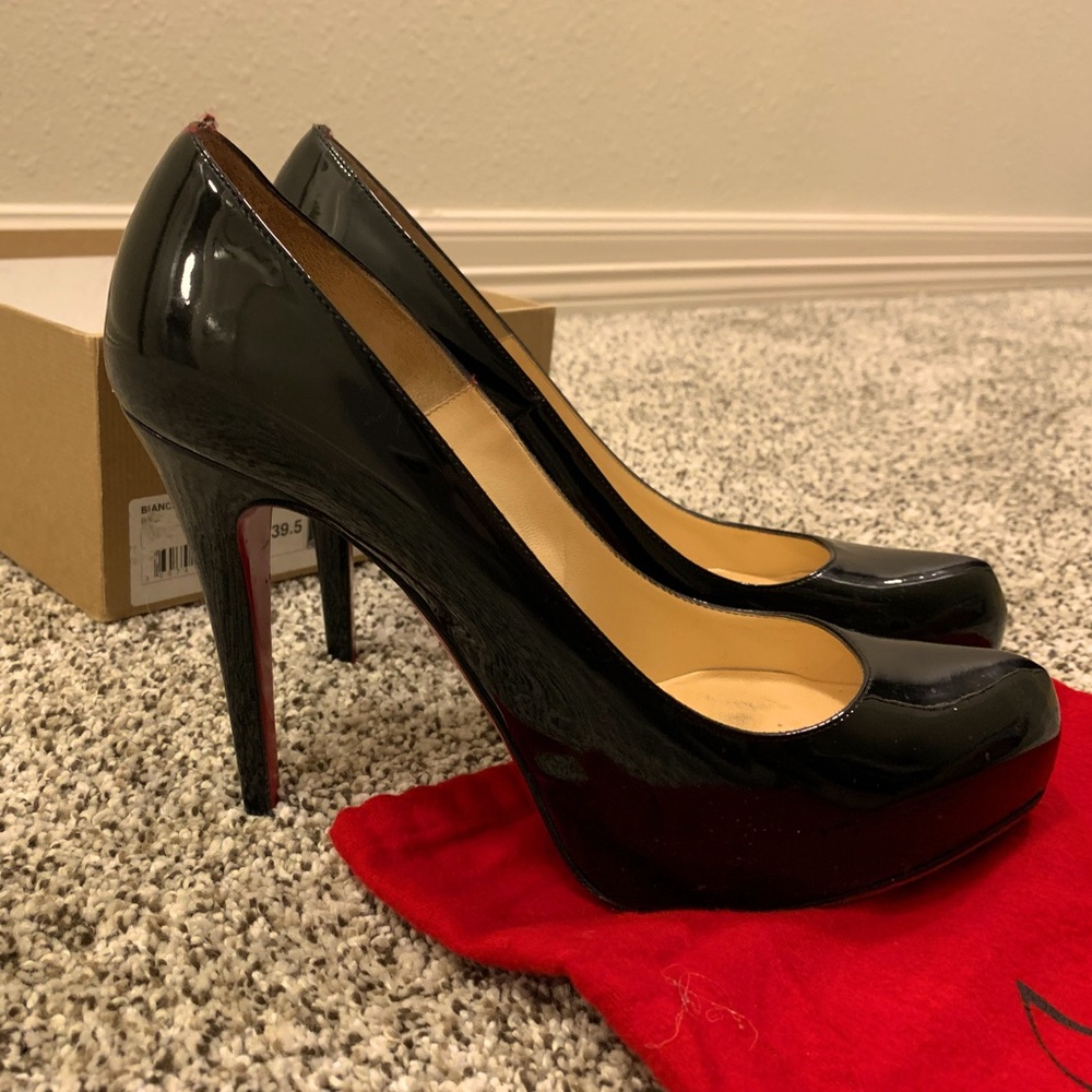 LIKE NEW - Black Patent Christian Louboutin Heels - Size 40 - 100mm w/ Platform